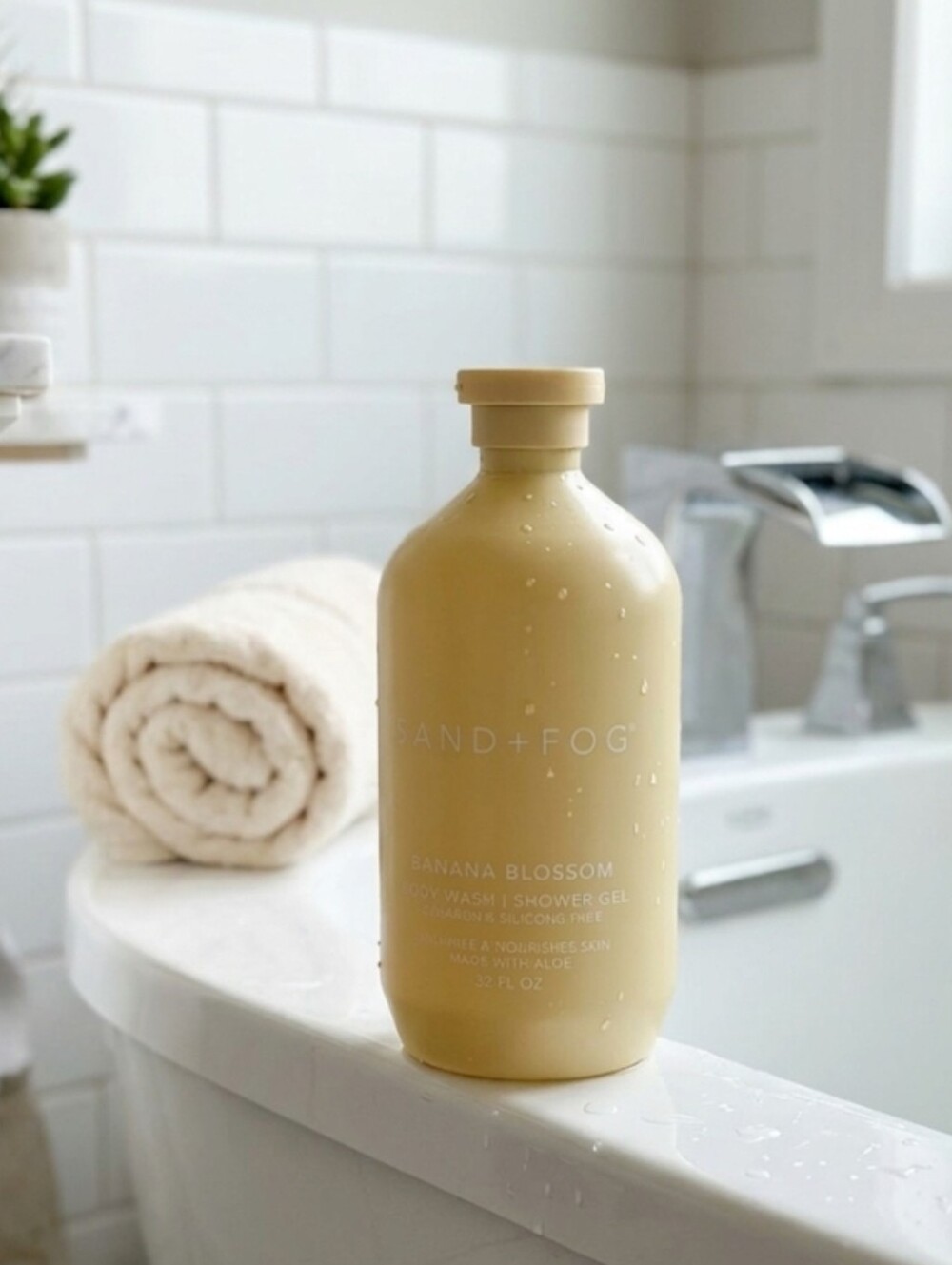 Sand & Fog Banana Blossom Body Wash / Shower Gel ~ 32 oz